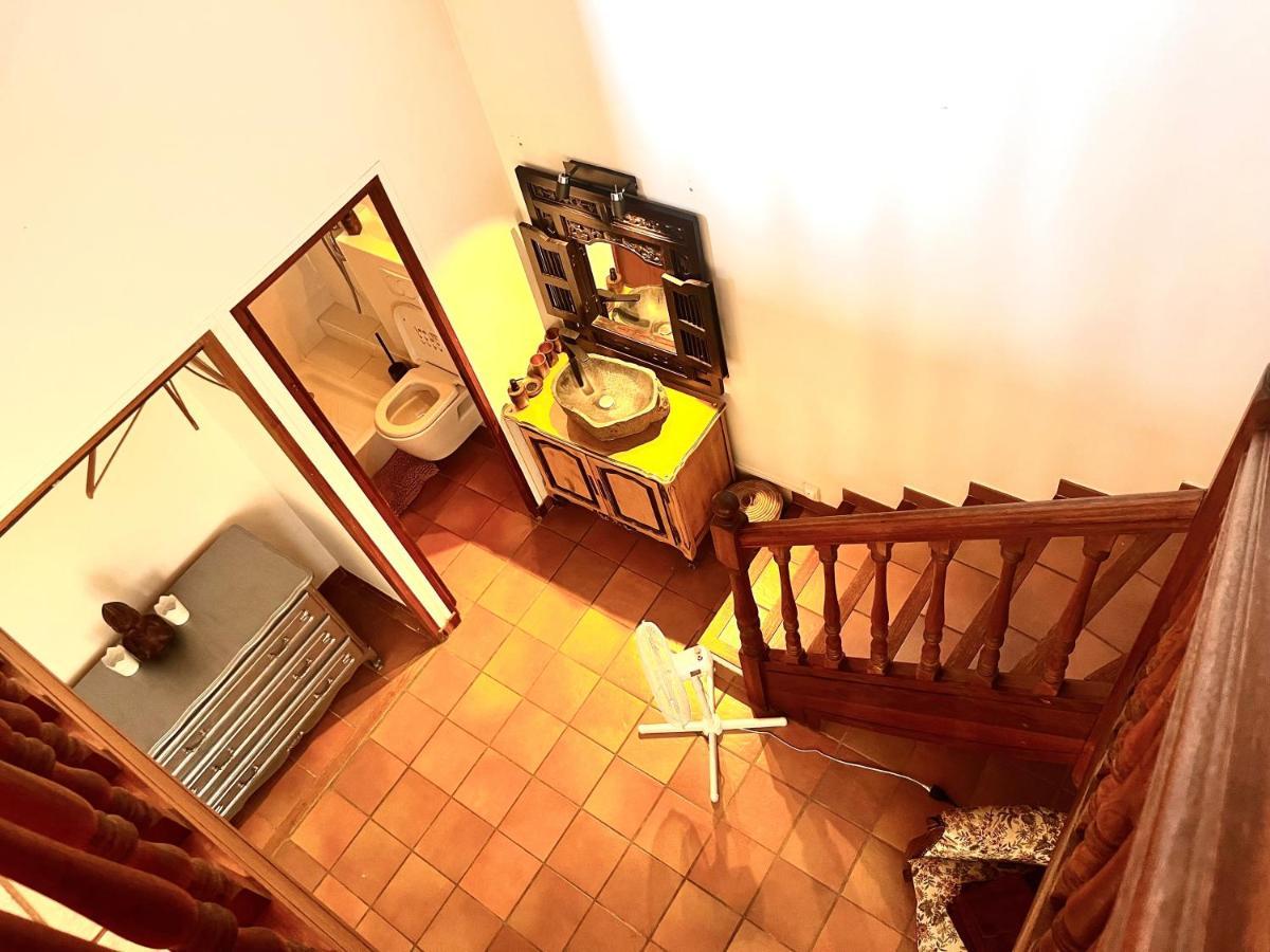 Bed and Breakfast Le Mazet De Choubouloute Saint-Gilles  Exterior foto